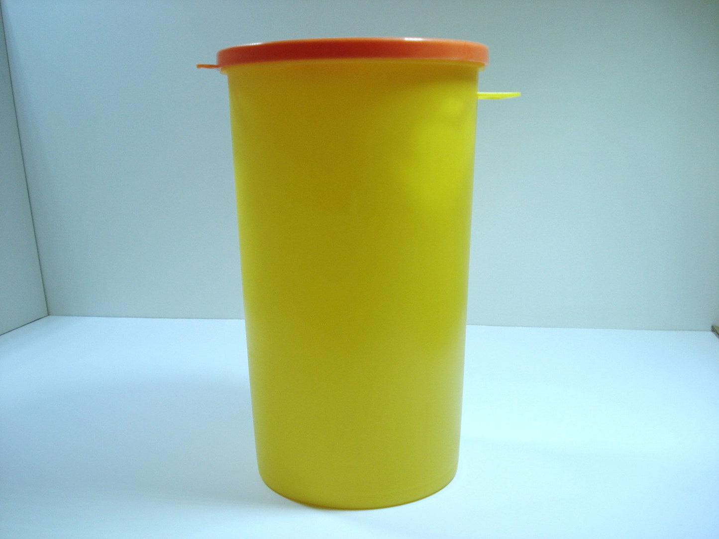 USED BLADE CONTAINER 5 LITRE