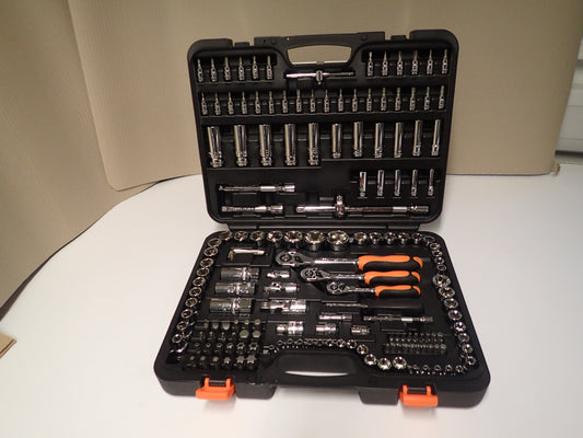 179pc Master Socket Set 1/4, 3/8 & 1/2" Drive